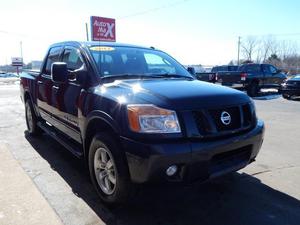 Used  Nissan Titan Pro-4X