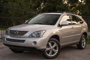  Lexus RX --