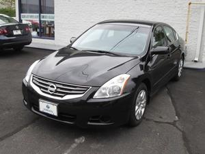  Nissan Altima 2.5 in East Haven, CT
