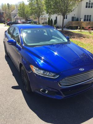 Used  Ford Fusion SE