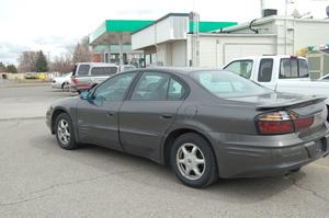 Used  Pontiac Bonneville SLE