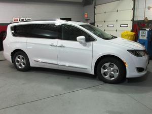 New  Chrysler Pacifica Touring-L Plus