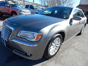 Used  Chrysler 300 Base