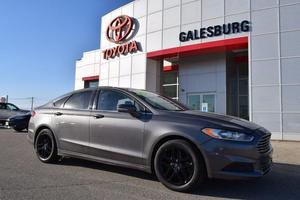 Used  Ford Fusion SE