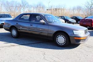 Used  Lexus LS 400