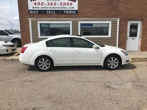 Used  Nissan Maxima SE