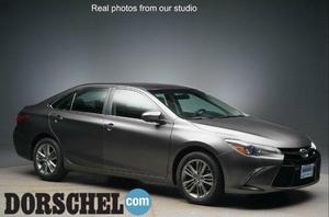 Used  Toyota Camry SE