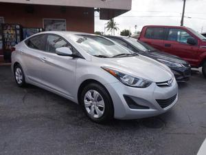  Hyundai Elantra - Limited