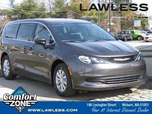 New  Chrysler Pacifica Touring