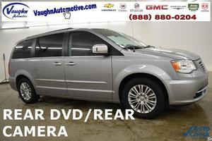 Used  Chrysler Town & Country Touring-L