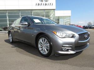 Used  INFINITI QT Premium