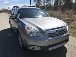 Used  Subaru Outback 2.5i