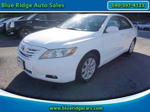 Used  Toyota Camry XLE V6