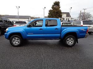 Used  Toyota Tacoma PreRunner Double Cab