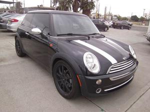  MINI Cooper - 2dr Hatchback