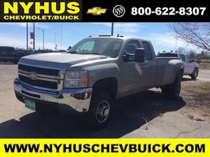 Used  Chevrolet Silverado  LT Extended Cab