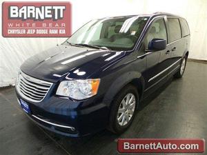 Used  Chrysler Town & Country Touring