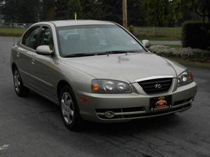 Used  Hyundai Elantra GLS