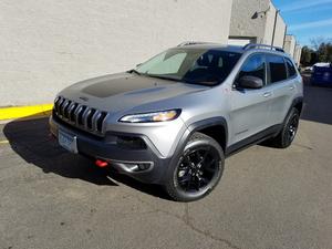 Used  Jeep Cherokee Trailhawk