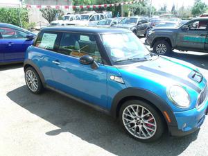  MINI Cooper John Cooper Works - John Cooper Works 2dr