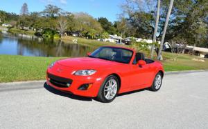  Mazda Miata MX-5 Roadster