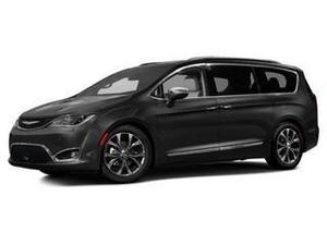 New  Chrysler Pacifica Touring-L