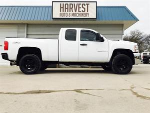 Used  Chevrolet Silverado  Work Truck H/D Extended
