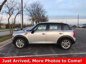 Used  MINI Cooper Base