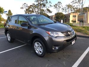 Used  Toyota RAV4 LE