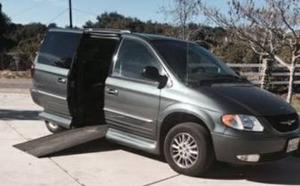  Chrysler Town & Country