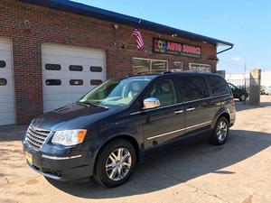  Chrysler Town and Country Limited - Limited 4dr