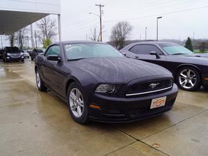  Ford Mustang V6 in Richmond, IN