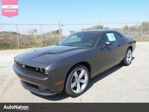 New  Dodge Challenger SXT