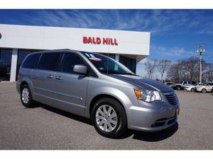 Used  Chrysler Town & Country Touring