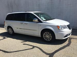 Used  Chrysler Town & Country Touring-L