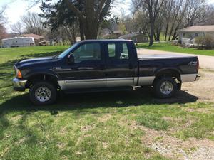 Used  Ford F250 XLT Crew Cab Super Duty