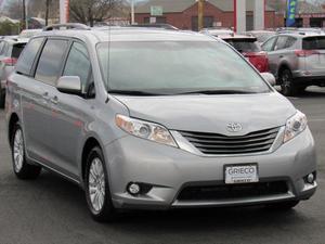 Used  Toyota Sienna XLE