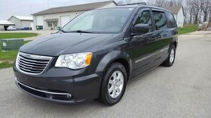  Chrysler Town and Country Touring - Touring 4dr