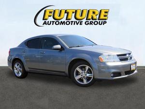 Used  Dodge Avenger Lux