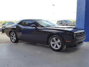 Used  Dodge Challenger SXT