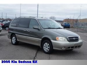 Used  Kia Sedona EX