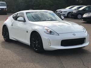 Used  Nissan 370Z Touring