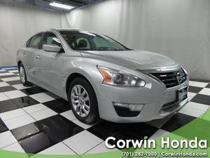 Used  Nissan Altima 2.5