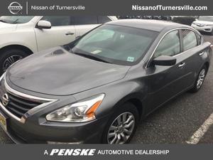 Used  Nissan Altima 2.5 S