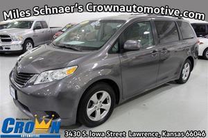 Used  Toyota Sienna LE