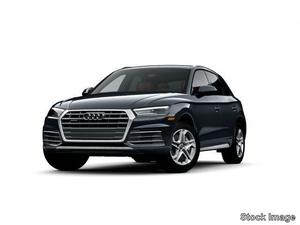  Audi Q5 2.0T quattro Premium Plus - AWD 2.0T quattro