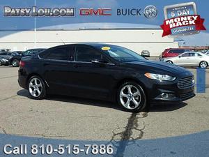 Used  Ford Fusion SE