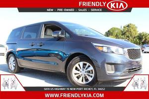 Used  Kia Sedona LX