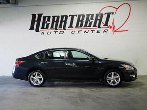 Used  Nissan Altima 2.5 SL