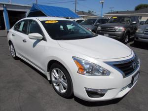 Used  Nissan Altima 2.5 SV